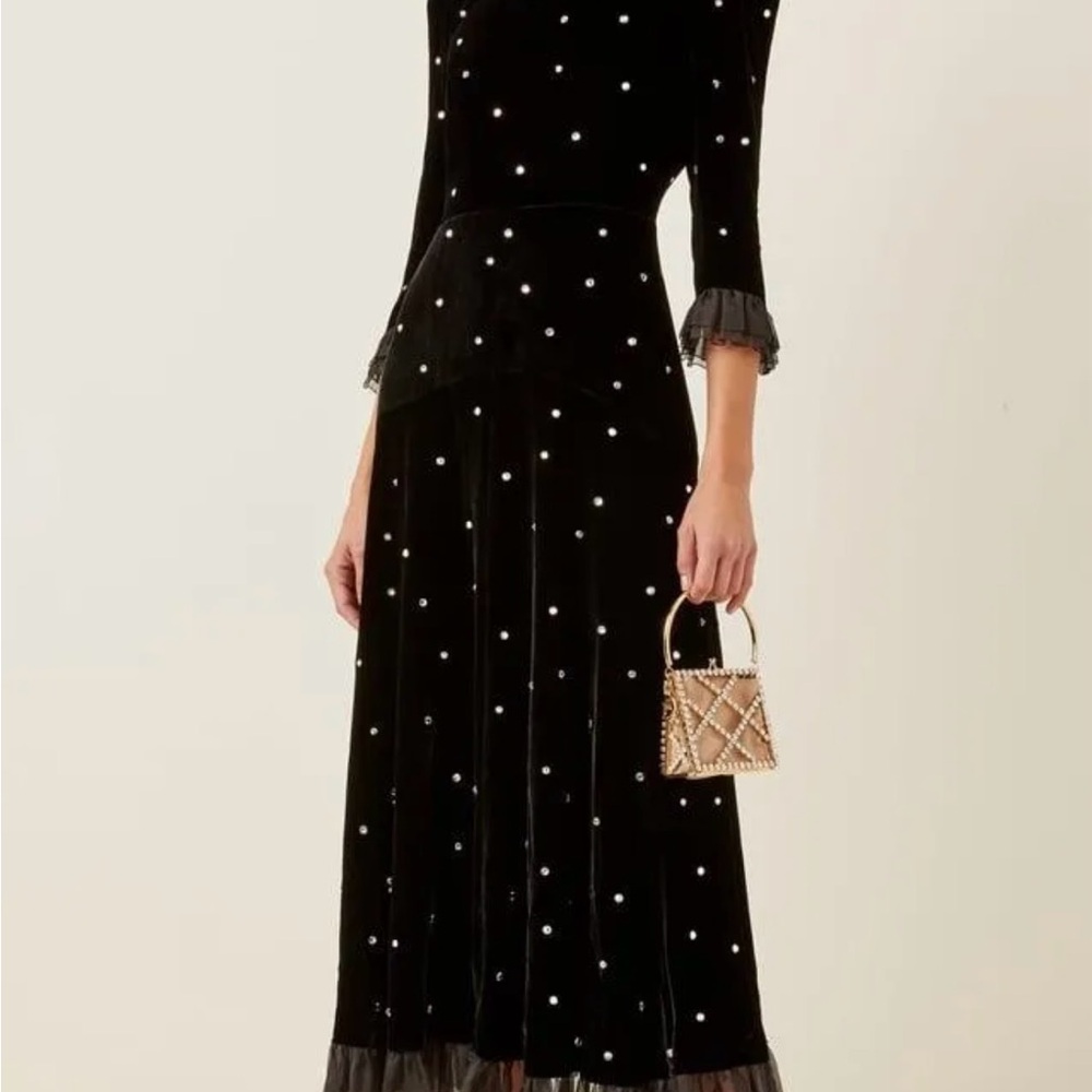 Elegant Black Velvet Dress with Diamanté